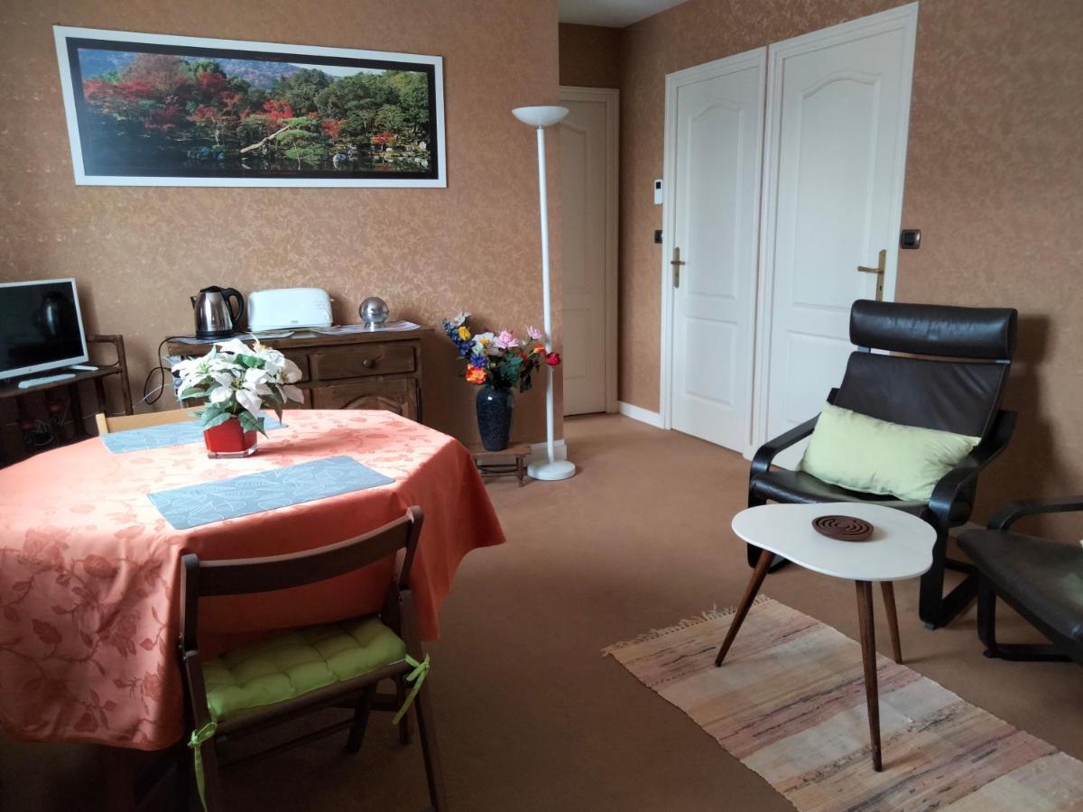 Chambre A Louer Chez L'Habitant Payre Ngoại thất bức ảnh