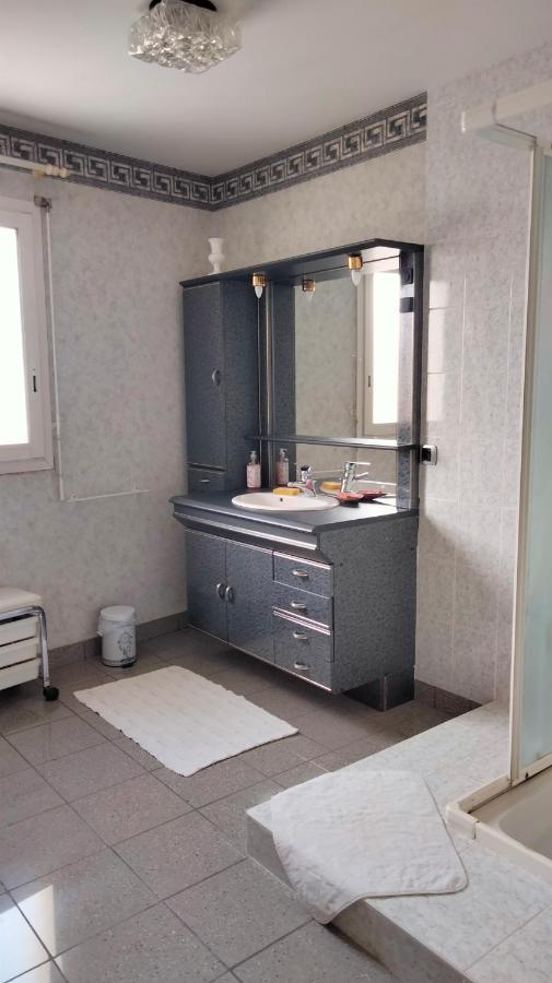 Chambre A Louer Chez L'Habitant Payre Ngoại thất bức ảnh
